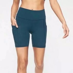 Athleta | Shorts | Athleta All In 7 